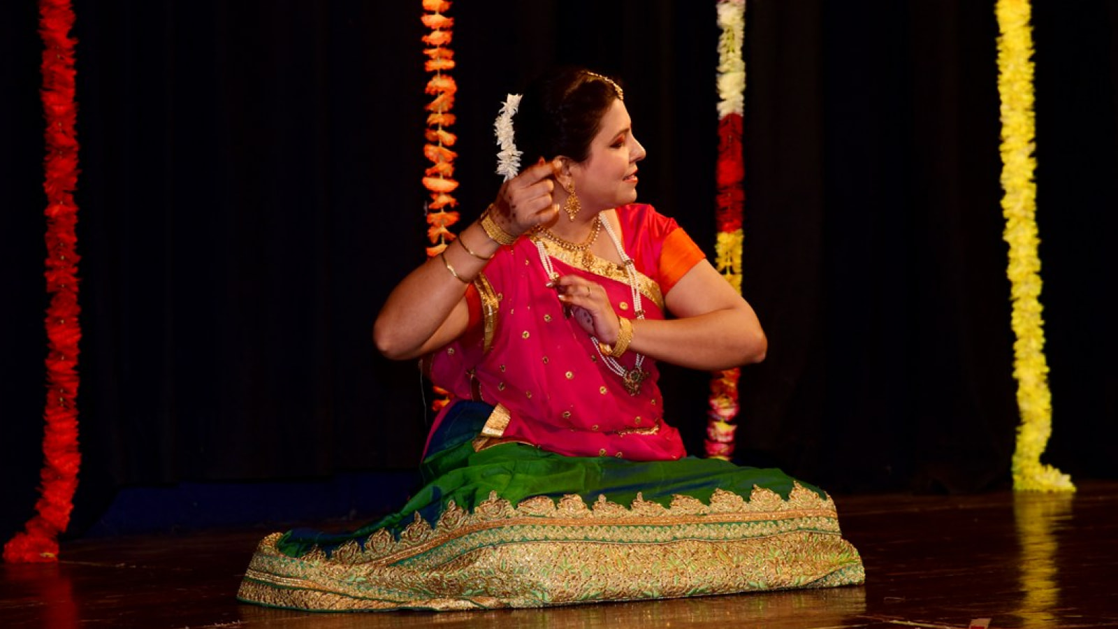 Sheetal Mavlankar Natawari Dancer of Jankiprasad Kathak Gharana of Banaras